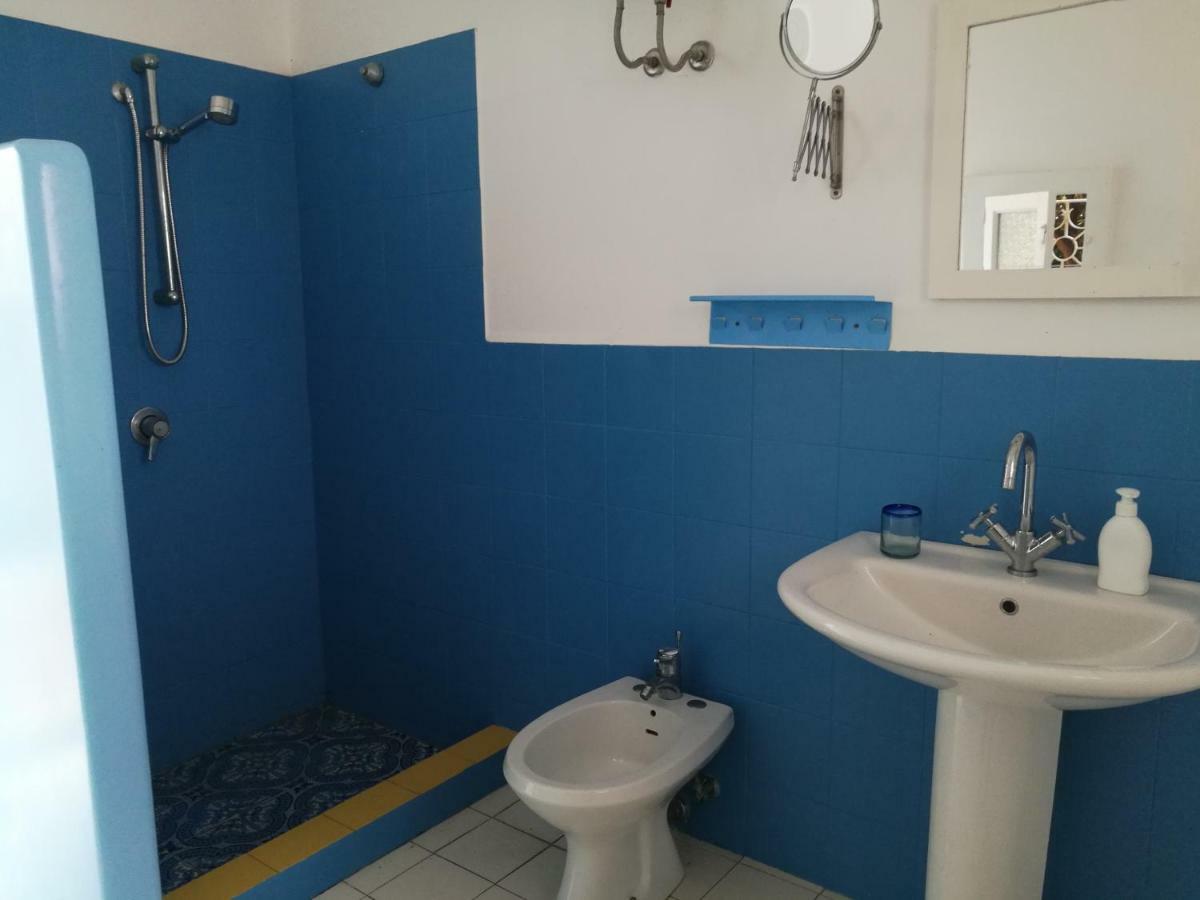 Casa Carlotta Bed & Breakfast Стромболи Екстериор снимка