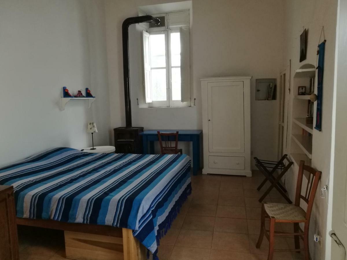 Casa Carlotta Bed & Breakfast Стромболи Екстериор снимка
